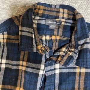 Eddie Bauer blue flannel shirt Size men M. SKU789#flannel
